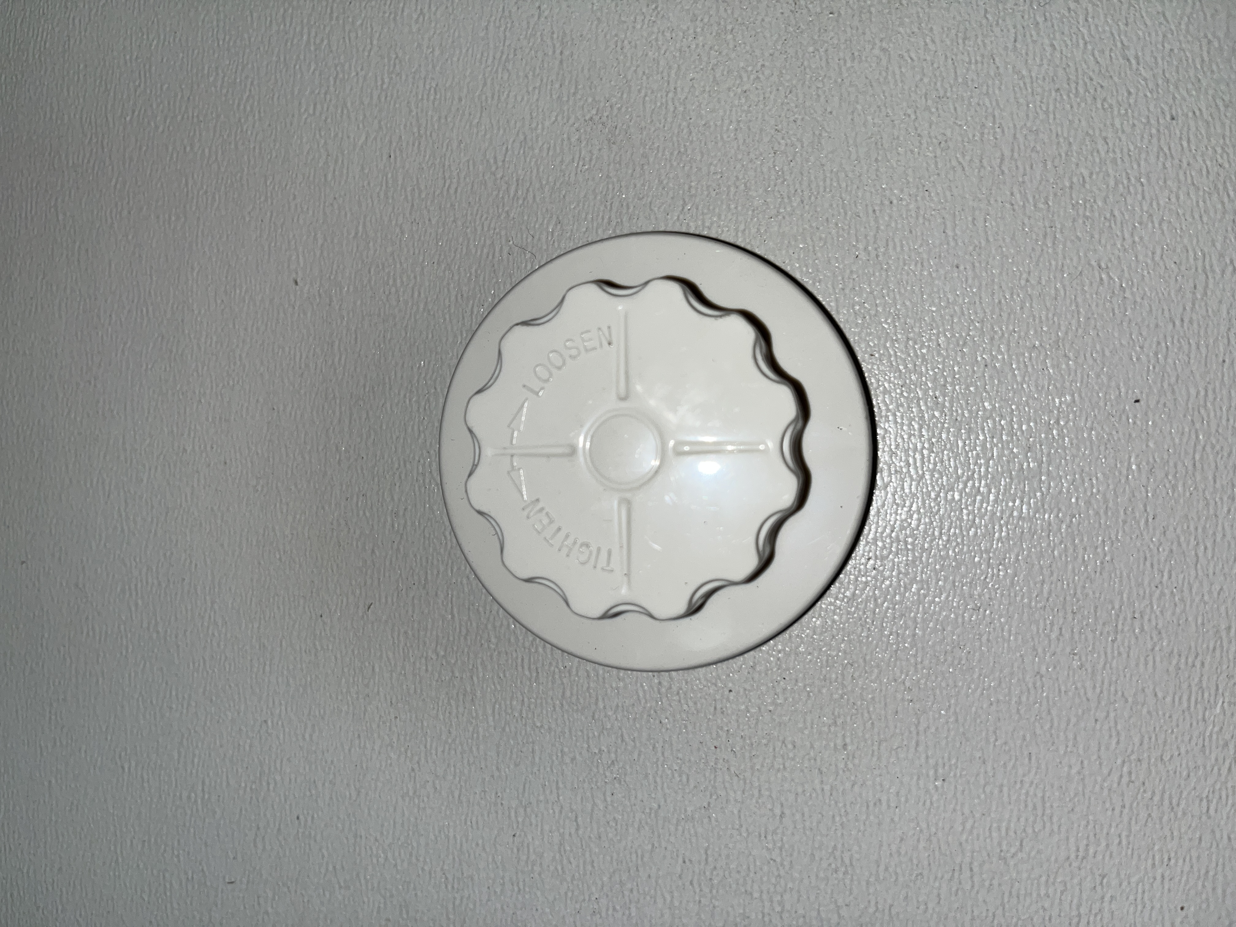 مهره روی پروانه پنکه همه کاره